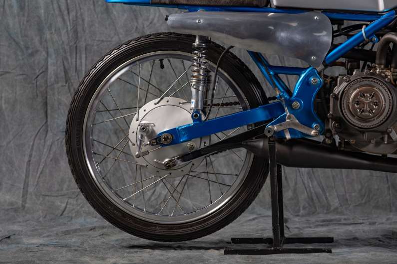 Suzuki RS67