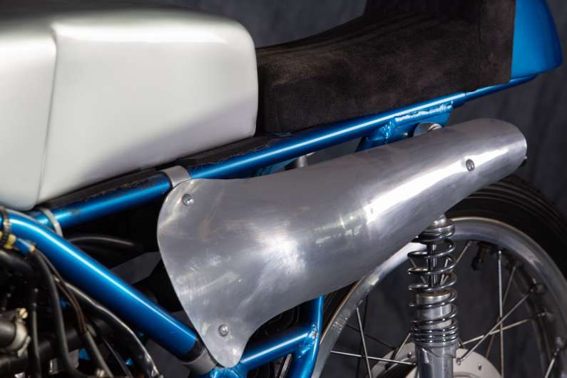 Suzuki RS67