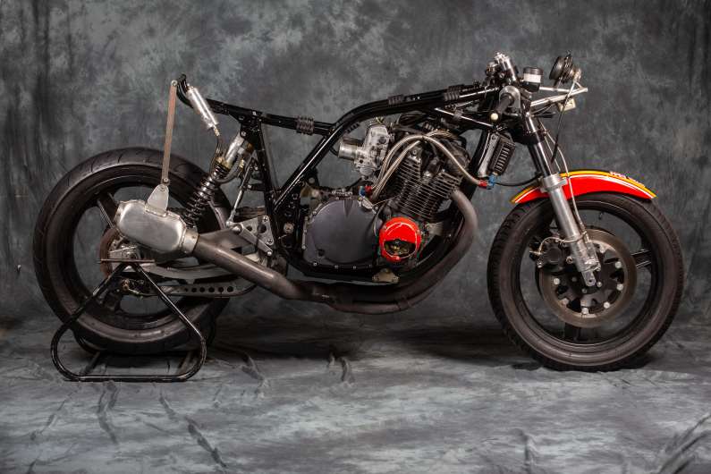 Suzuki XR69