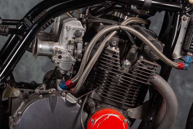Suzuki XR69